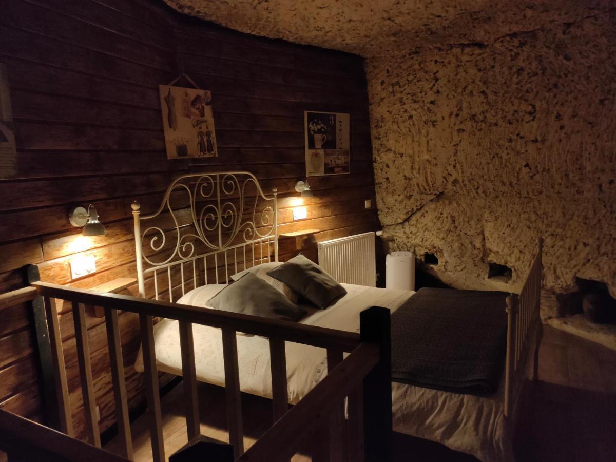 Les Troglos De Beaulieu Loches Luaran gambar