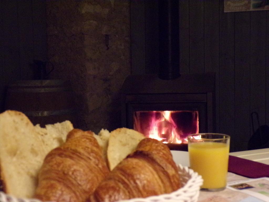 Les Troglos De Beaulieu Loches Luaran gambar